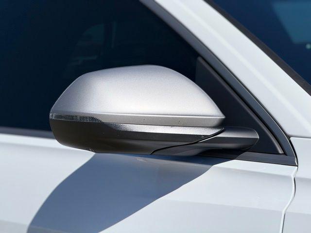 2025 Audi RS Q8 quattro Tiptronic