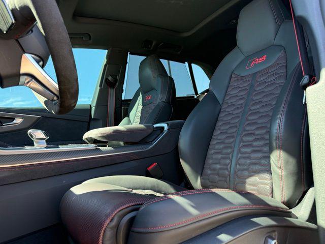 2025 Audi RS Q8 quattro Tiptronic
