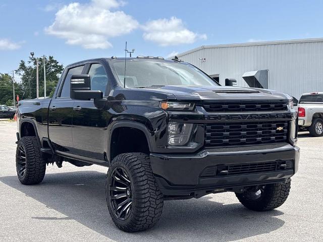 2021 Chevrolet Silverado 2500HD 4WD Crew Cab Standard Bed Custom