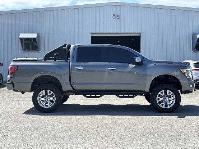 2020 Nissan Titan Crew Cab SL 4x4