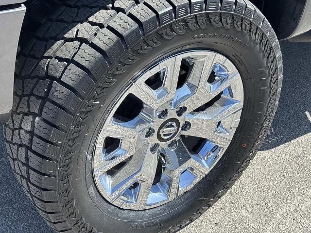 2020 Nissan Titan Crew Cab SL 4x4