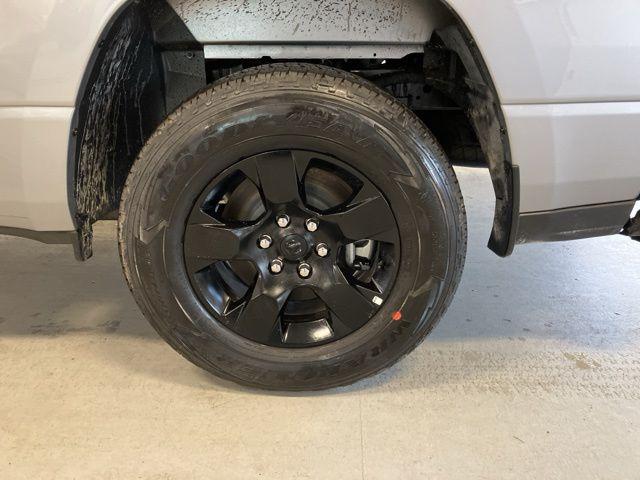 2025 Ram 1500 Tradesman Crew Cab 4x4 5'7" Box