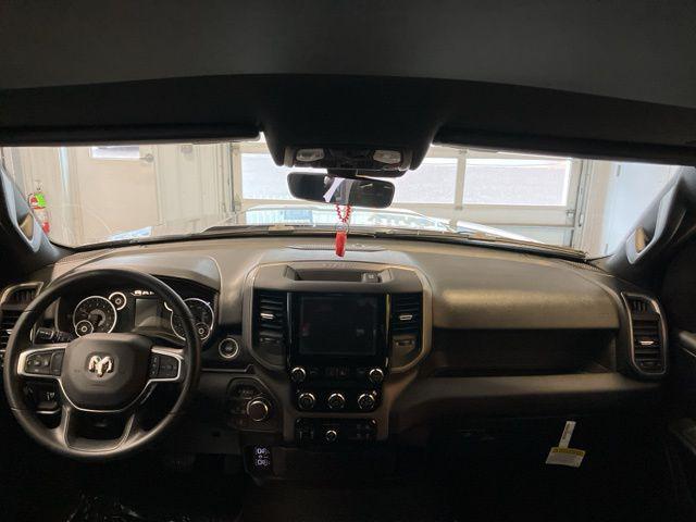 2025 Ram 1500 Tradesman Crew Cab 4x4 5'7" Box