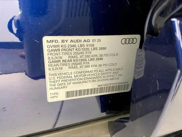 2025 Audi Q3 Premium 45 TFSI S line quattro Tiptronic