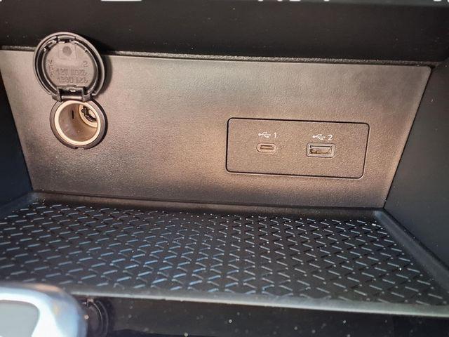 2025 Nissan Pathfinder SV FWD