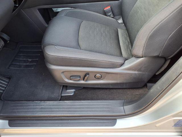 2025 Nissan Pathfinder SV FWD