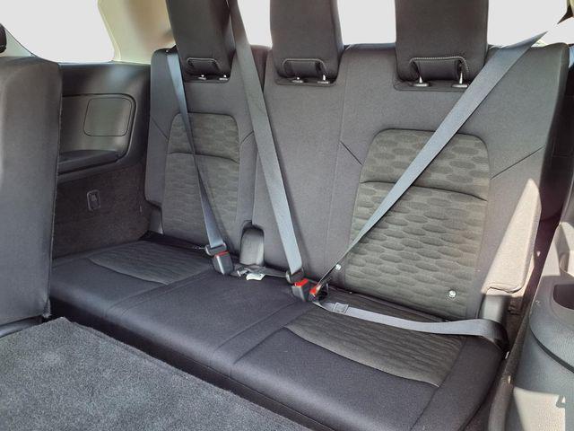 2025 Nissan Pathfinder SV FWD