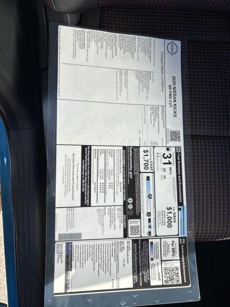 2025 Nissan Kicks SR FWD