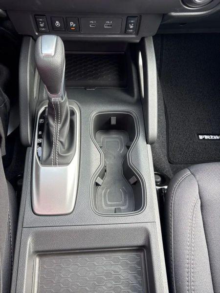 2025 Nissan Frontier Crew Cab SV 4x2