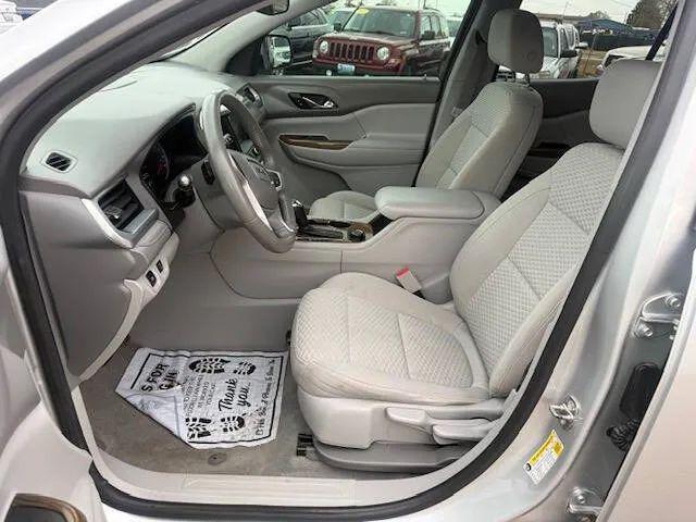 2017 GMC Acadia SLE-1