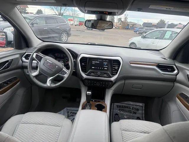 2017 GMC Acadia SLE-1