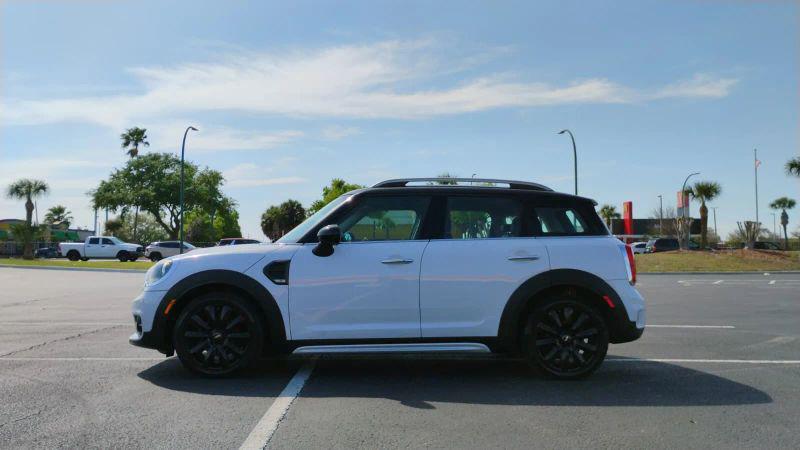 2017 MINI Countryman Cooper