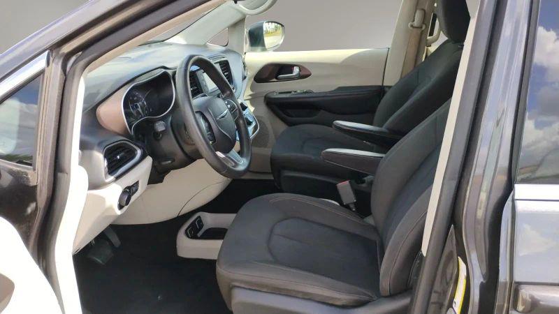 2017 Chrysler Pacifica Touring