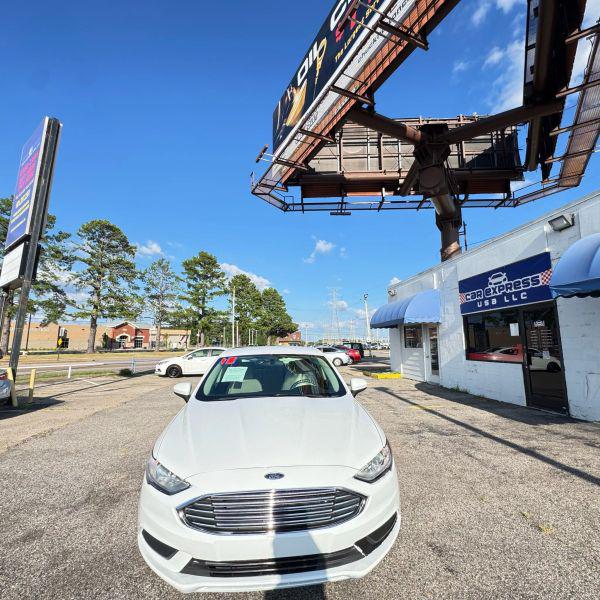 2018 Ford Fusion S