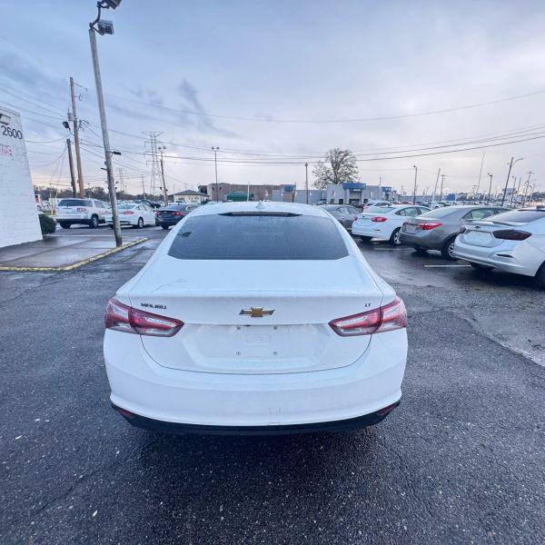 2020 Chevrolet Malibu FWD LT