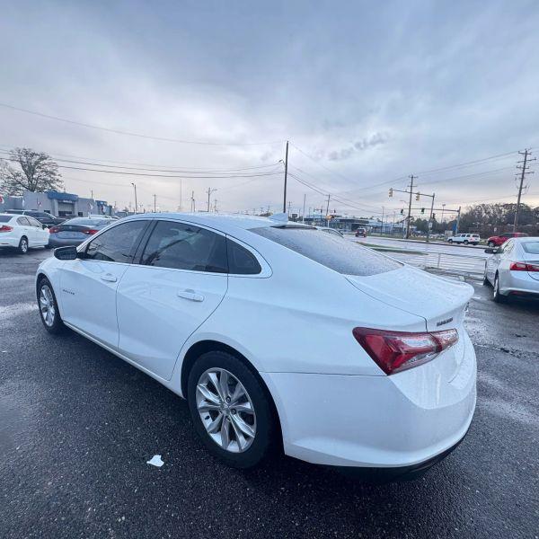 2020 Chevrolet Malibu FWD LT