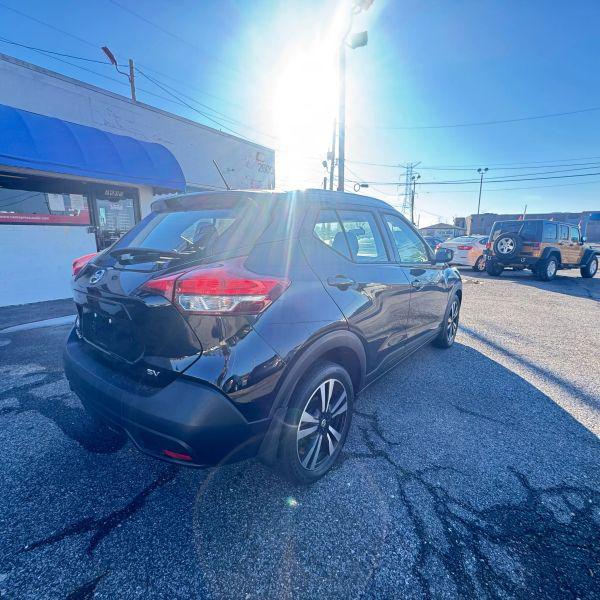 2018 Nissan Kicks SV