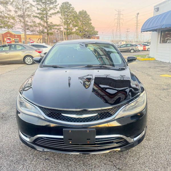 2015 Chrysler 200 Limited