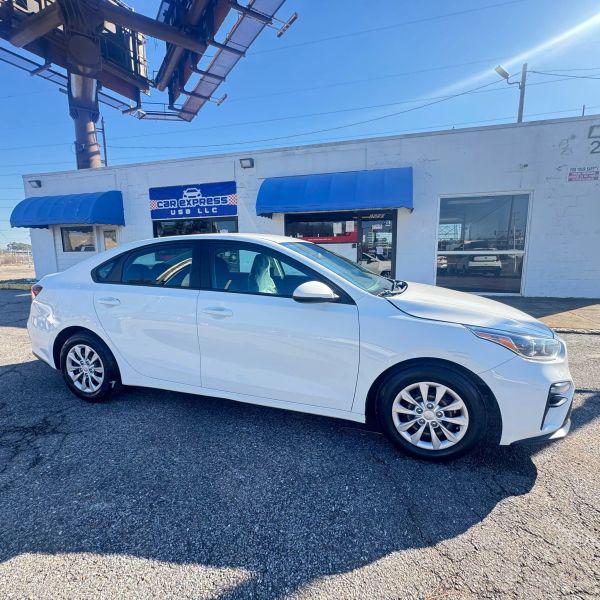 2020 Kia Forte FE
