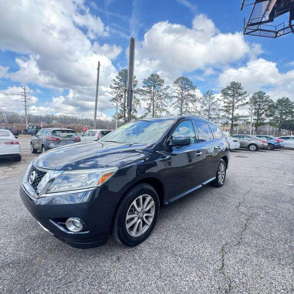 2015 Nissan Pathfinder SV