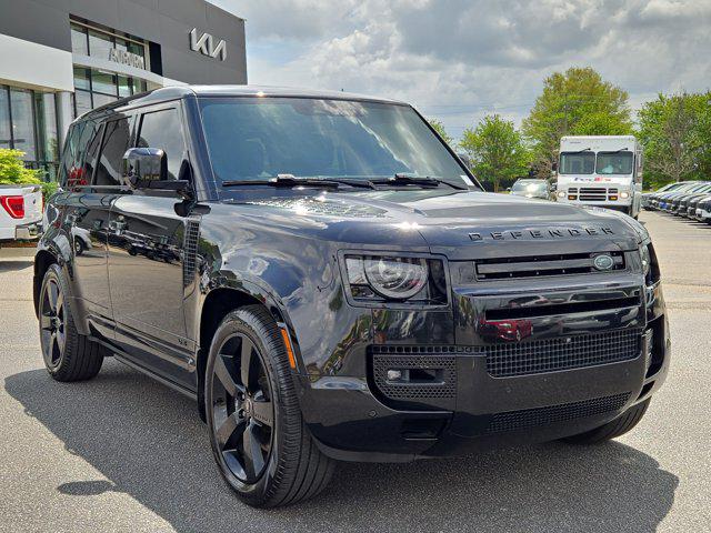 2023 Land Rover Defender 110 V8