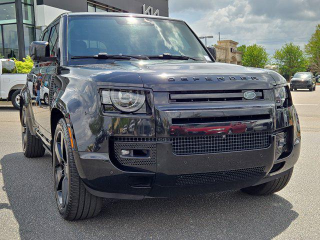 2023 Land Rover Defender 110 V8
