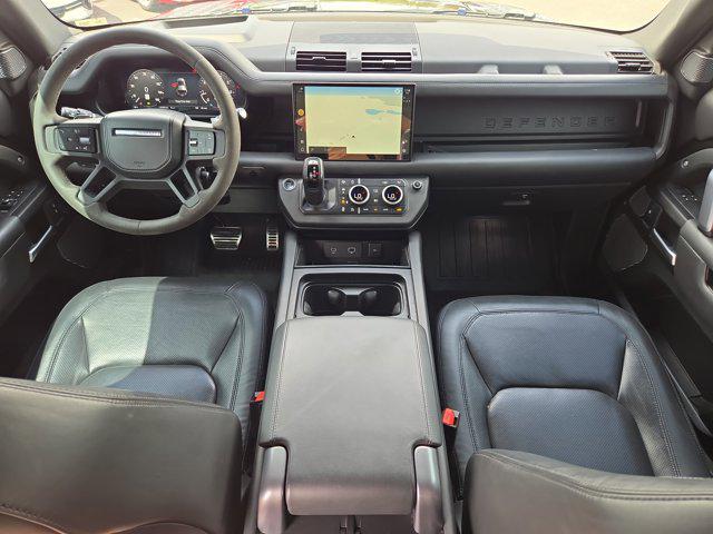 2023 Land Rover Defender 110 V8