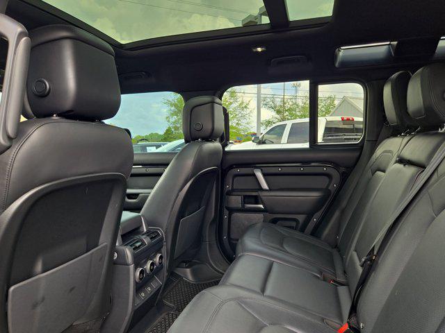 2023 Land Rover Defender 110 V8