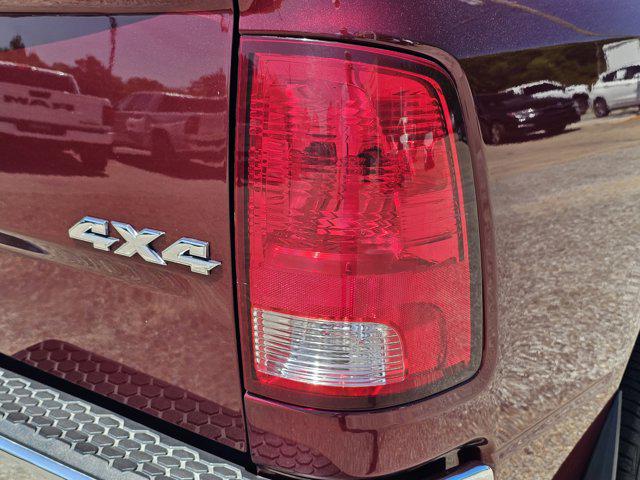 2018 Ram 1500 Big Horn Crew Cab 4x4 5'7" Box