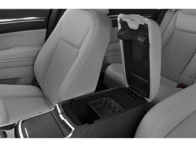 2022 Chrysler 300 Touring AWD