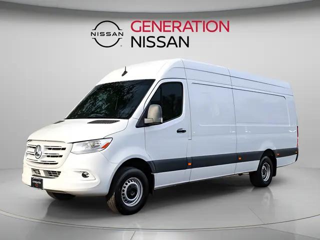 2023 Mercedes-Benz Sprinter 3500 High Roof 4-Cyl Diesel HO
