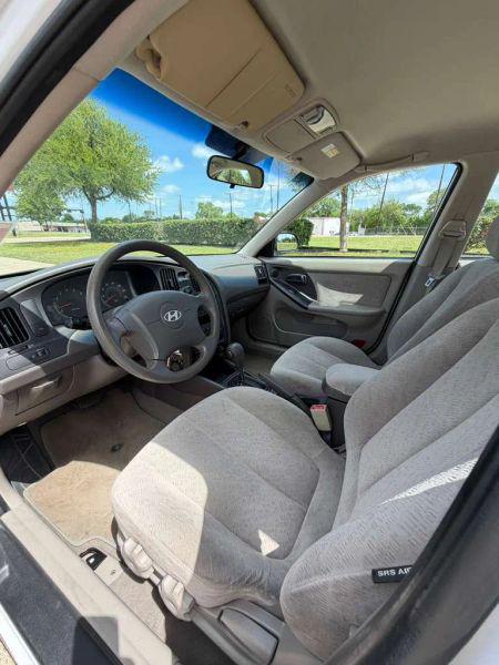 2005 Hyundai Elantra GLS