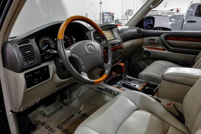 2004 Lexus LX 470 470