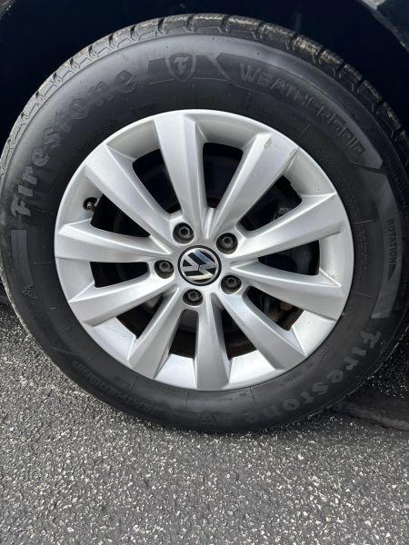 2014 Volkswagen Passat 1.8T Wolfsburg Edition