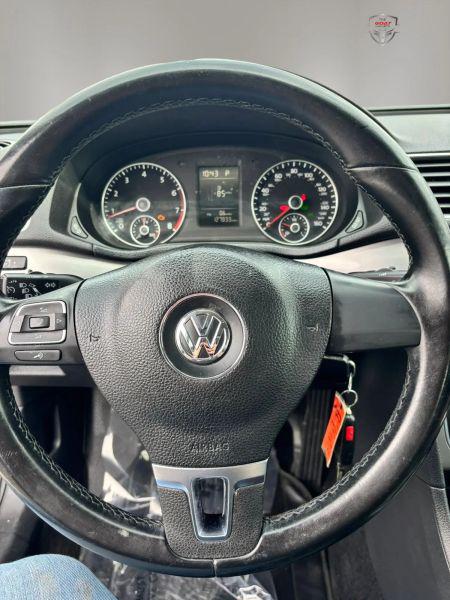 2014 Volkswagen Passat 1.8T Wolfsburg Edition