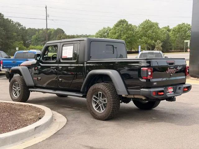 2024 Jeep Gladiator Sport