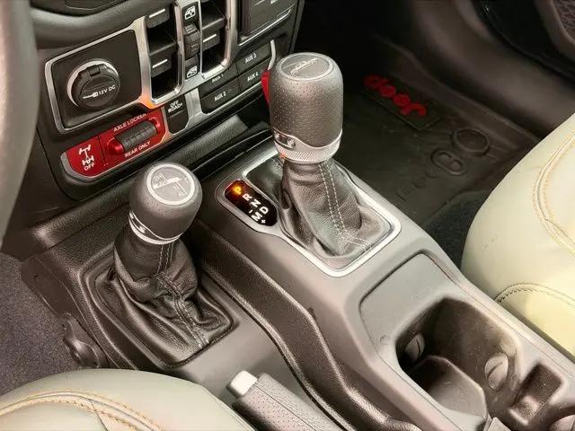 2024 Jeep Gladiator Sport
