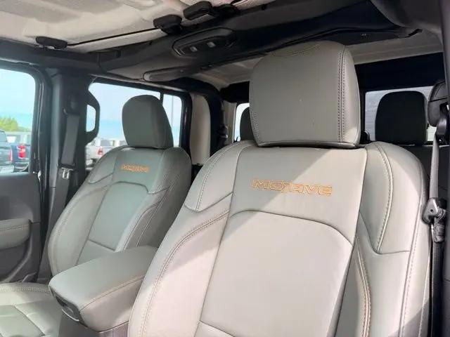 2024 Jeep Gladiator Sport