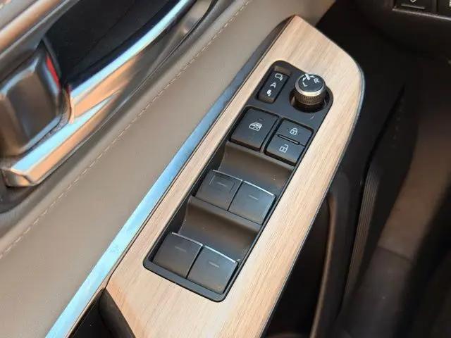 2022 Toyota Venza Limited