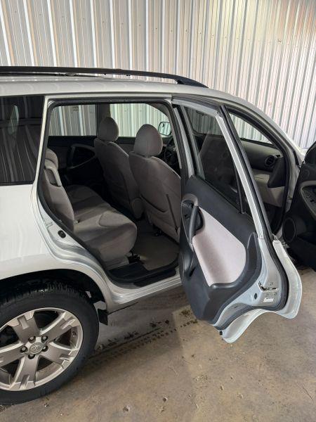 2008 Toyota RAV4 Base V6