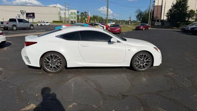 2017 Lexus RC 200t 200t