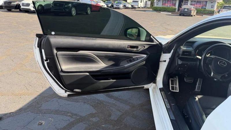 2017 Lexus RC 200t 200t