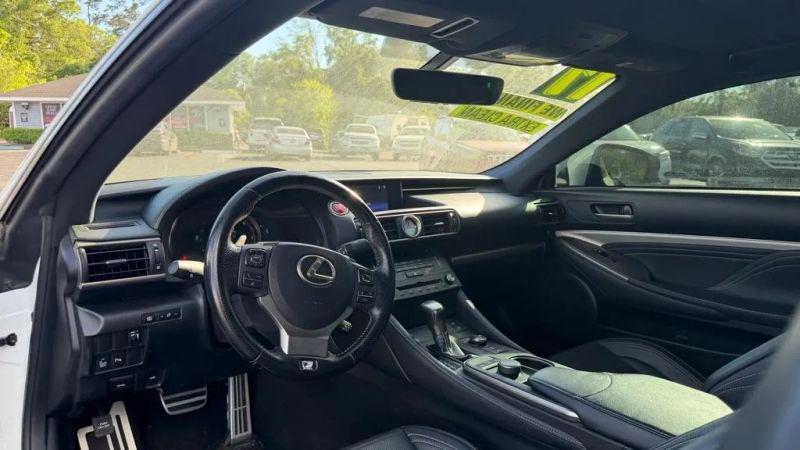 2017 Lexus RC 200t 200t