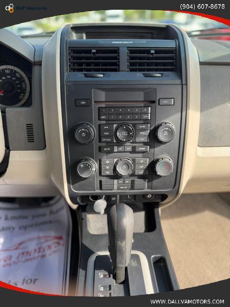 2011 Ford Escape XLS