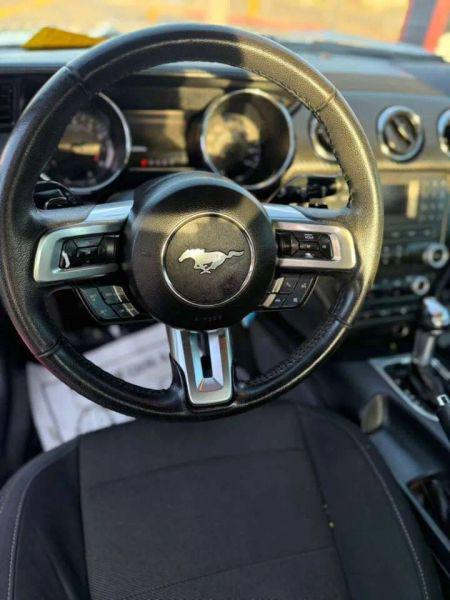 2015 Ford Mustang V6