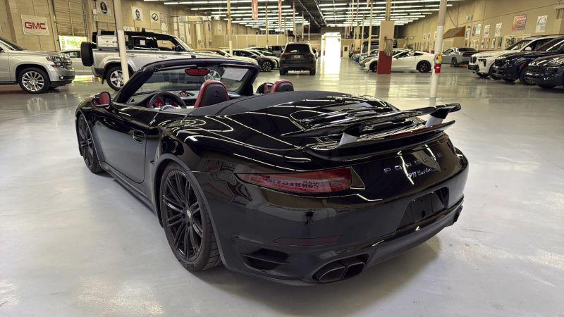 2014 Porsche 911 Turbo S