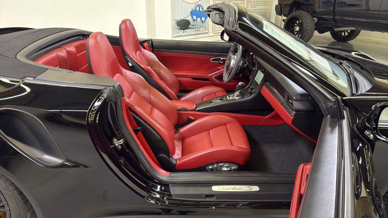 2014 Porsche 911 Turbo S