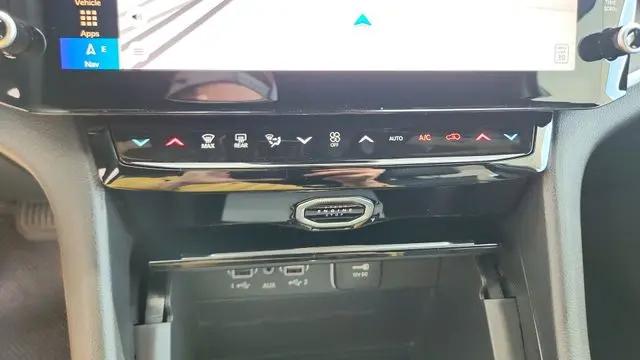 2026 Jeep Grand Cherokee L Limited 4x2