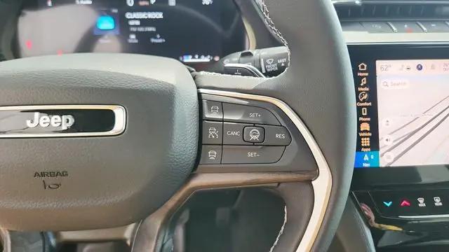 2026 Jeep Grand Cherokee L Limited 4x2