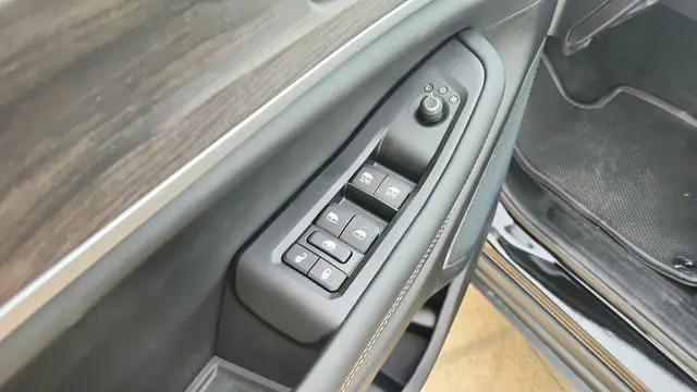 2026 Jeep Grand Cherokee L Limited 4x2